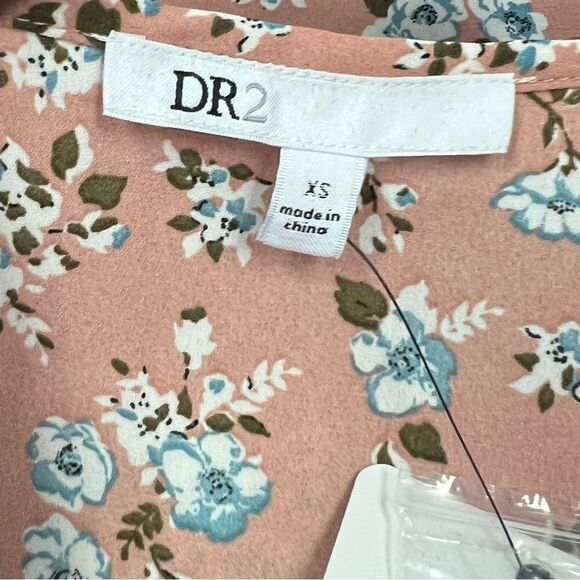 DR2 by Daniel Rainn Ditsy Floral Pintuck Cap Sleeve Blouse, Size XS Dusty Rose - Picture 9 of 12